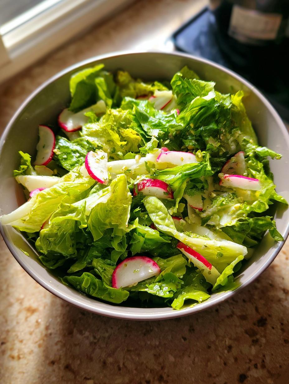 Butter Lettuce and Radish Salad - detail 1