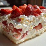 Eton Mess (Meringue Dessert)