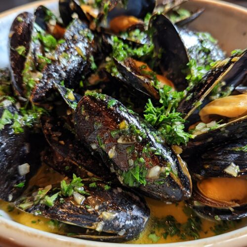 Lemon Garlic Mussels (15 min)