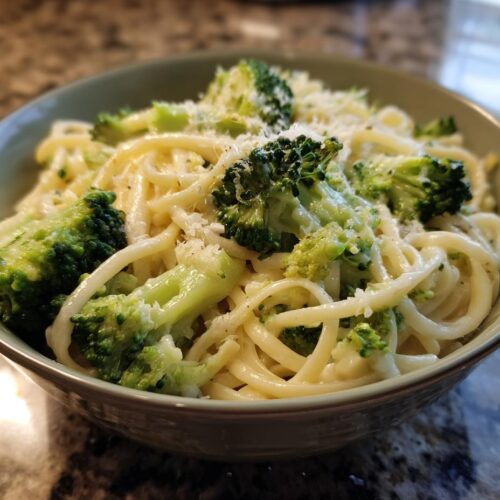 Rotisserie Chicken and Broccoli Pasta